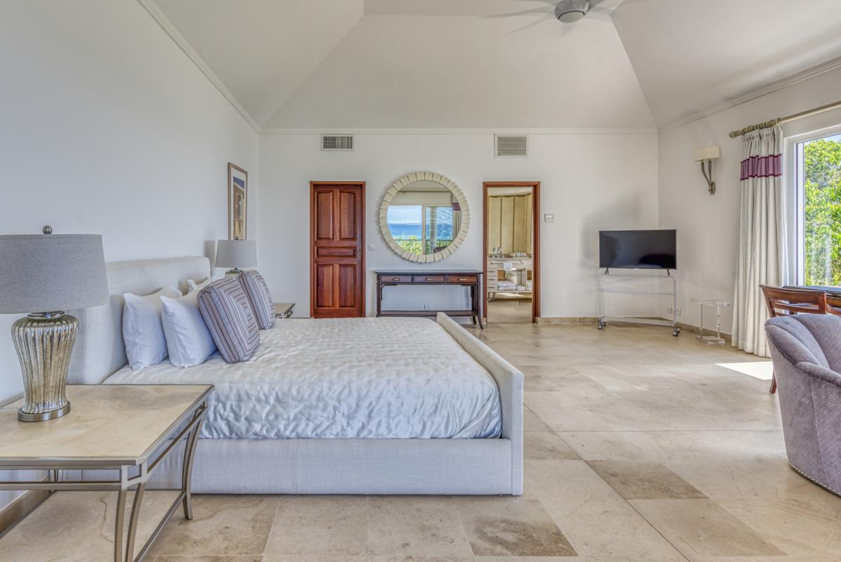 26 Location villa piscine vue mer Terres Basses Saint Martin_chambre 3